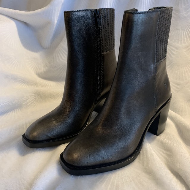 frye women's pia combat boot