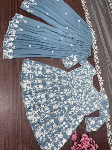 Conjunto de pijama de boda Kurta de diseñador paquistaní Salwar Kameez Dupatta Palazzo Kurta - Imagen 4 de 7
