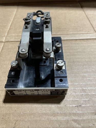 Vintage Relay, EDWARDS CAT. # 940 F A C, 130 Volt Coil, 30 Amp Contacts.