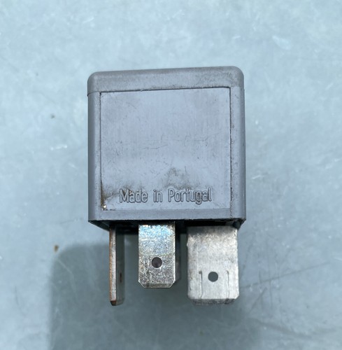 (1pc) Used MAZDA V23134-J52-X461 4 Pin Relay Tested With Warranty OEM - Picture 2 of 4