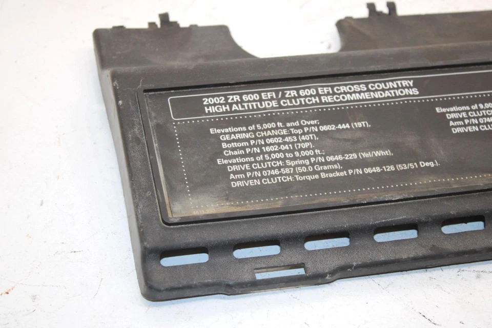 02 Arctic Cat Zr 600 Efi OEM Caja de Herramientas Tapa 1670-049 SA191 Foto 3 de 4