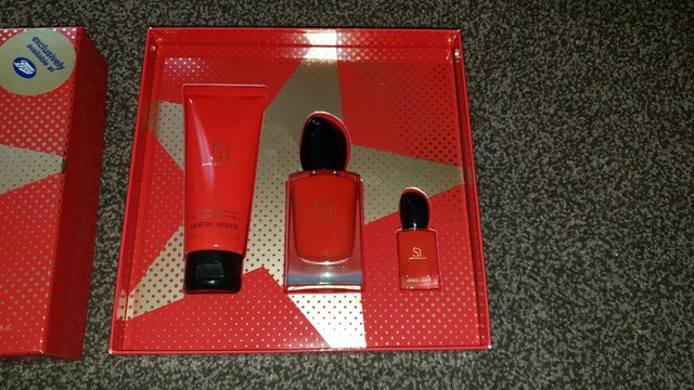 sì passione von giorgio armani