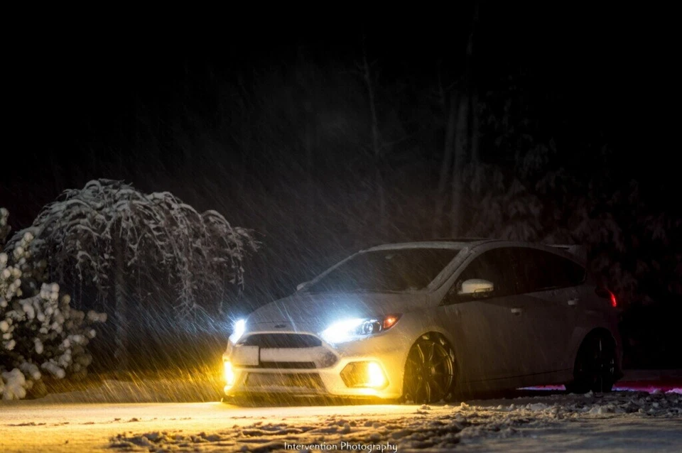 Faros halógenos antiniebla amarillos Ford Focus RS H8 2016-2017   Foto 2 de 4