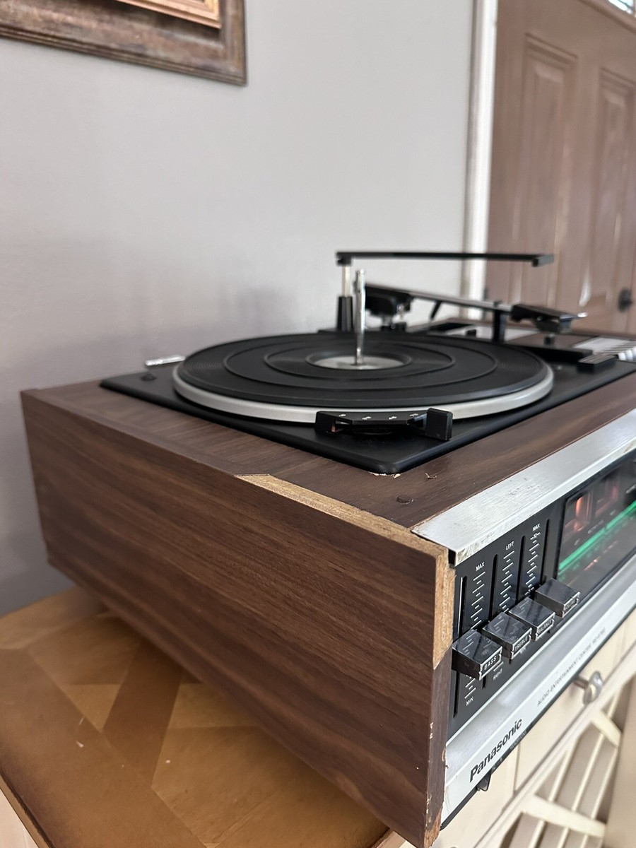 Panasonic Turntable Player Cassette 8 Track Radio | RS-876S