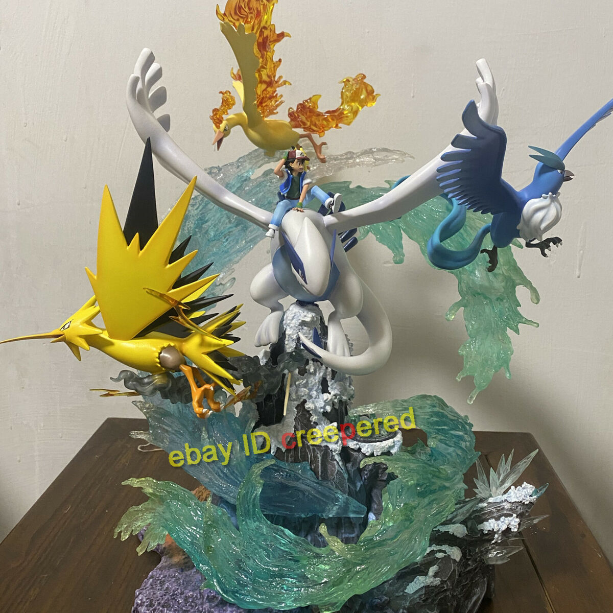 Pokémon Legendary Birds Lugia And Ho-oh Resin Statue - Crescent