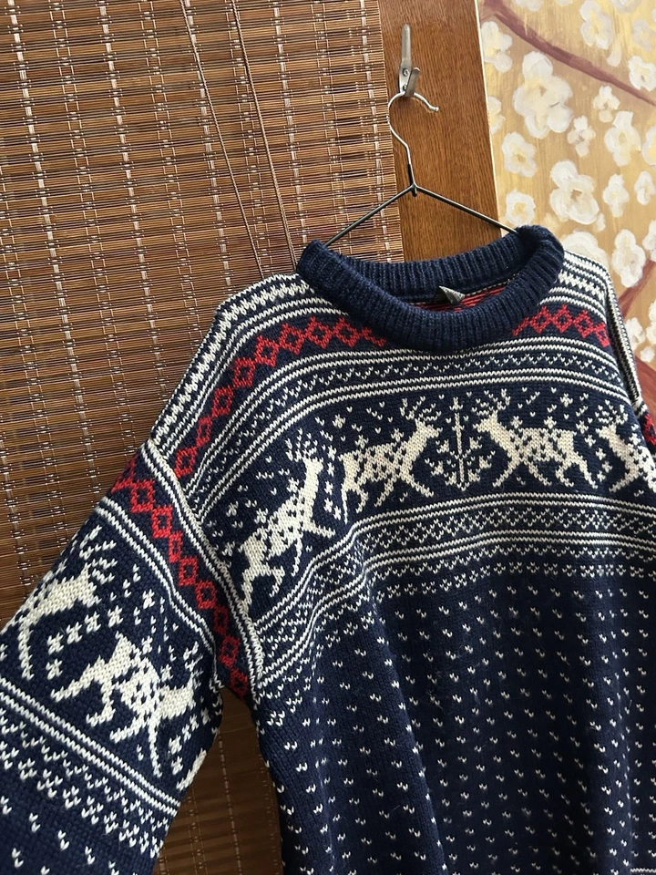 Vintage 80’s Dale Of Norway Reindeer Fair Isle Ski Sweater Size XL - Image 4 of 4