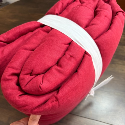 POTTERY BARN BELGIAN FLAX LINEN TUFTED QUILT KING / CAL. KING ~ RED BERRY - Picture 5 of 8