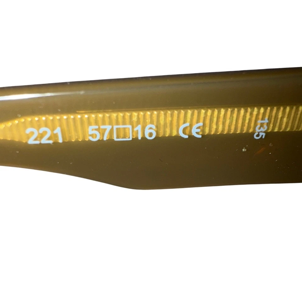 Monturas de gafas de sol Calvin Klein CK para mujer carey moda SOLO MARCOS Foto 4 de 4