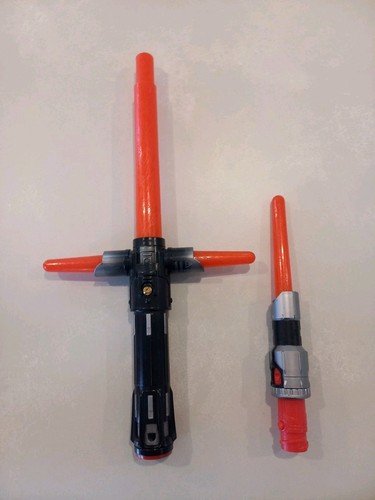 Star Wars Kylo Ren Flick Out Lightsaber Hasbro 2015 Blade Builders Cosplay X 2 - Picture 4 of 9