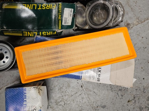 FORD Mk3 Transit rear wheel bearing kit x2 and service filters - Picture 6 of 6