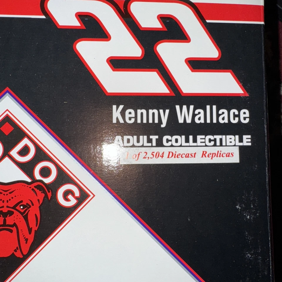Super Truck Kenny Wallace 1996 Red Dog Revell Nascar diecast 1:24 Foto 2 de 4