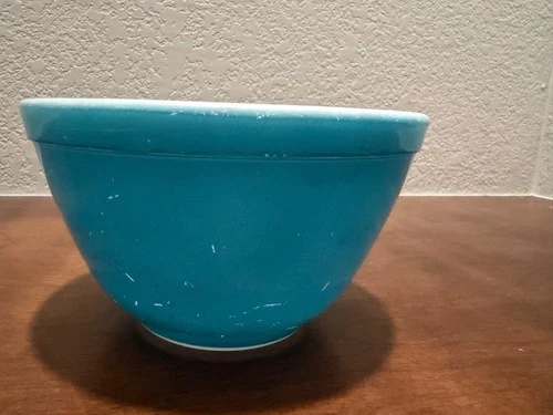 Vintage Pyrex Primary Blue 1-1/2 Pint Nesting Mixing Bowl #401