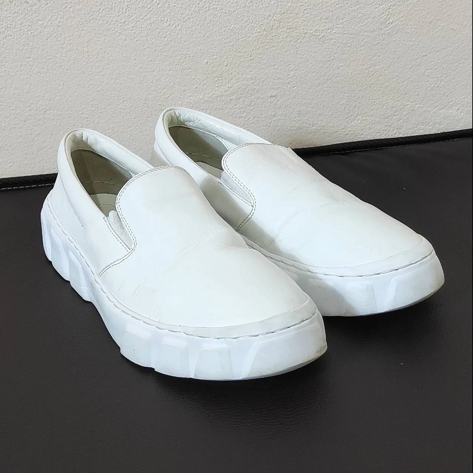 Prada Casual White leather slip-on Men's Shoes Size: EU40 US6 - Image 3 of 4