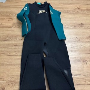 レディース　フルスーツＡＬＥＥＤＡ レディース フルスーツALEEDA Aleeda Wetsuit | eBay
