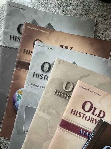 Old World History And Geography Teacher/Student consumable Abeka 5th