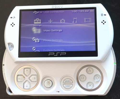 Sony PSP-N1001 go PlayStation portatile colore perla con originale usato. - Foto 10 di 10