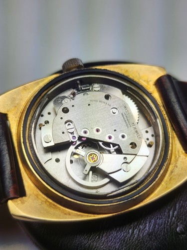 Golden Swiss Vintage Hilton Day Date su cinturino originale Hilton - Foto 12 di 24