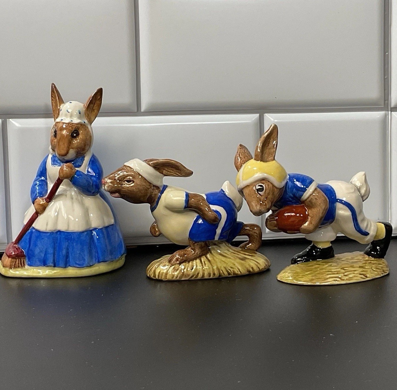 Picture 4 of 19