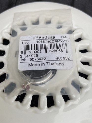 Authentic Pandora Sparkling Red Heart Ring #196574CZRMX - Picture 4 of 12