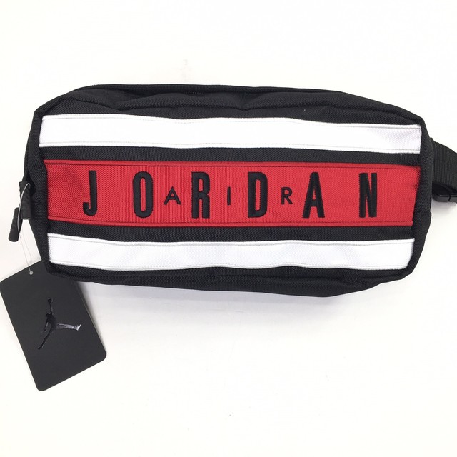 black jordan fanny pack
