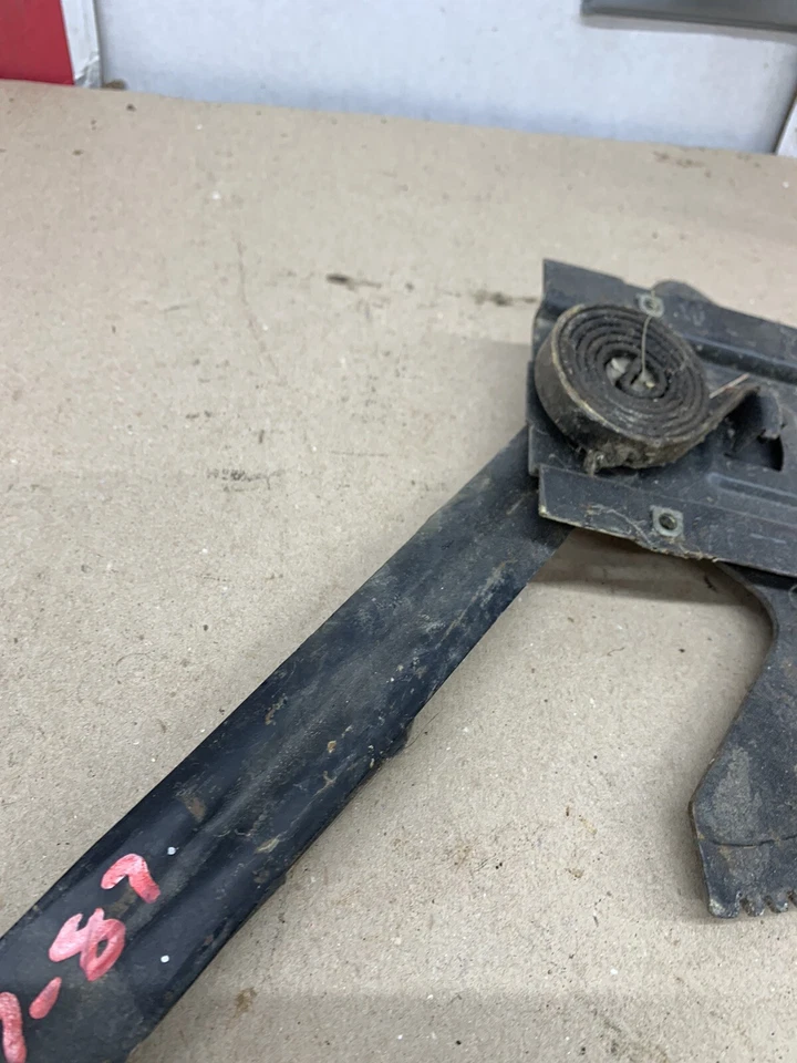 1981 1987 1991 Chevrolet Truck C10 K10 carroceria quadrada regulador de janela manual K5 K20 - Imagem 4 de 4