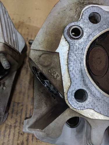 1991-2003 Harley-Davidson 883 Sportster Cylinder Heads 16662-86B 16663-86B - Picture 11 of 14