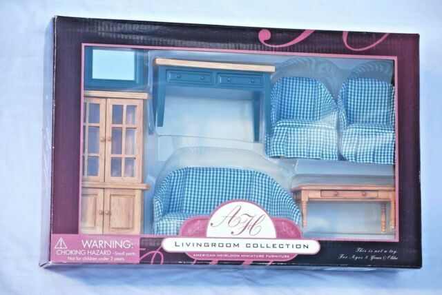 New American Heirloom Miniature Collection Dollhouse Green//Oak 7 PC Living Room
