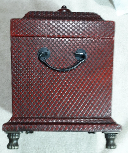 Home Interiors Decorative Storage Box With Clock Finial - Picture 3 of 10