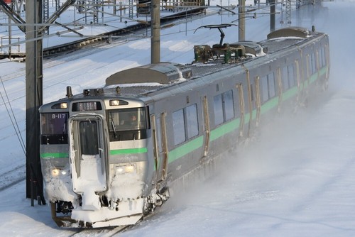 Japan Railway N-scale Airport Express Series 733 EMU 6-piece set NEW w/light - Picture 7 of 9