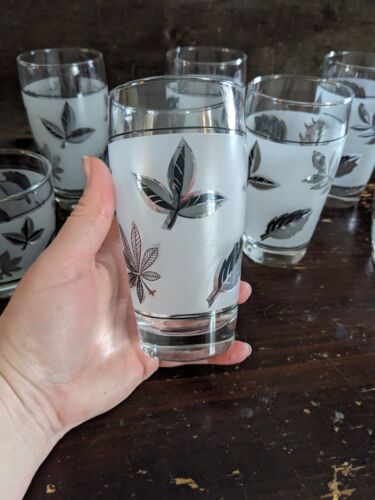 Vintage MCM Libbey Frosted Silver Leaf Foliage Miscellaneous Drinking Set (8) - Picture 3 of 8