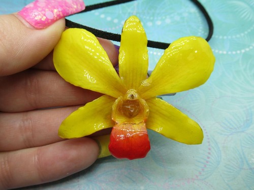 Real Orchid Flower Necklace - Bright Yellow - Handcrafted Gift for Her - Picture 3 of 8