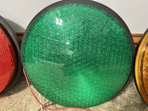 SET DE SEMÁFORO LED ROJO AMARILLO VERDE CUEVA DEL HOMBRE - 3x - 12" de diámetro - Imagen 6 de 11