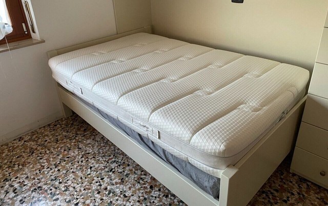 Materasso DORELAN Modello Equilibrio Piazza e mezzo 120x190. (Valore 650€) Materasso DORELAN Modello Equilibrio Piazza e mezzo 120x190. (Valore 650€)
