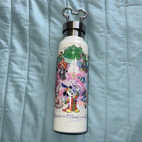 BOTELLA DE AGUA EXCLUSIVA PARA MIEMBRO DEL ELENCO DISNEY100 MICKEY MOUSE FRIENDS CON CLIP - Imagen 4 de 10