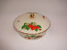 Vintage Bel-Terr China Covered Dish & Lid Strawberries Butterflies 22K Gold USA