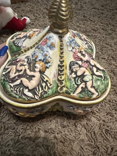 Vintage Candy Dish with lid - Picture 4 of 8