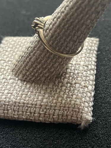 Womens 10K Gold CZ Cubic Zirconia Promise Ring Prong Set Sz 8 - 1.2 grams - Picture 3 of 8