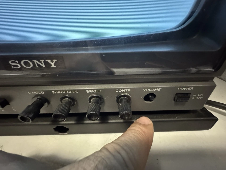 Sony Model No. PVM-122 Black And White Video Monitor 12” Works Scratches Cover - Image 3 of 4