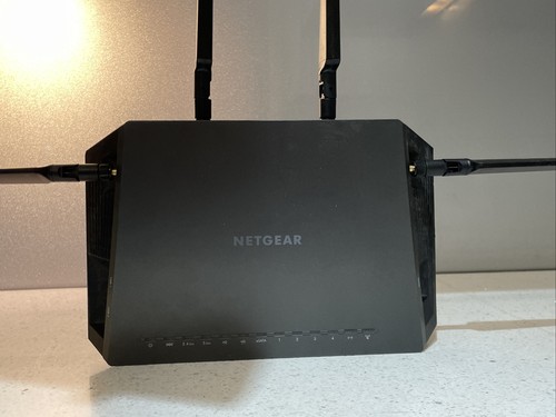 Netgear Nighthawk X4S AC2600 WiFi VDSL/ADSL Modem Router Model D7800 - Picture 9 of 9