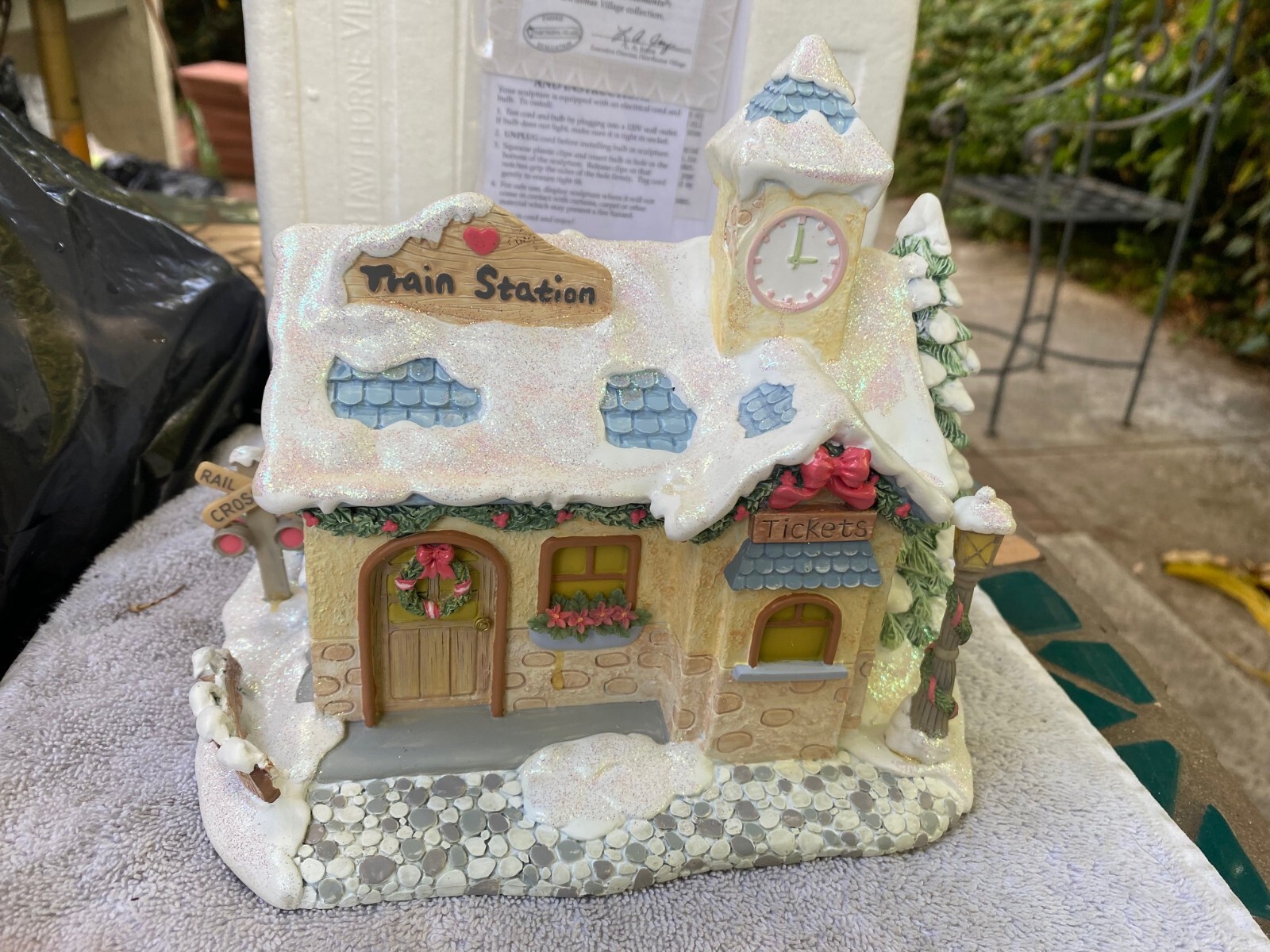 Click here to see eBay Auction