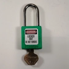 Master Lock Safety Lockout Padlock Green | Danger Label | 1 Key