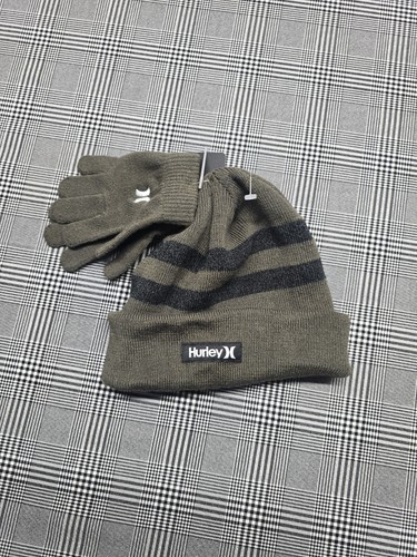 Boys Hurley Winter Hat And Glove Set Brand New With Tags ORIGINAL PRICE $25 - Picture 1 of 3