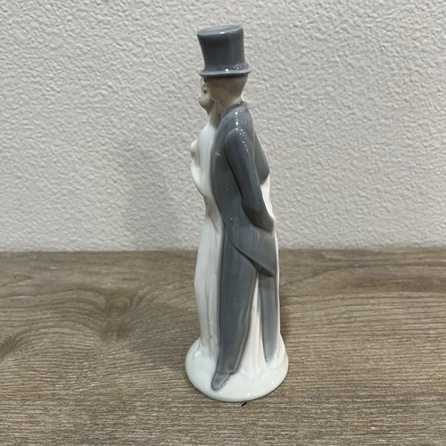 NAO by Lladro Spain 1977 Just Married Bride Groom Wedding Cake Topper Porcelain - Picture 2 of 12