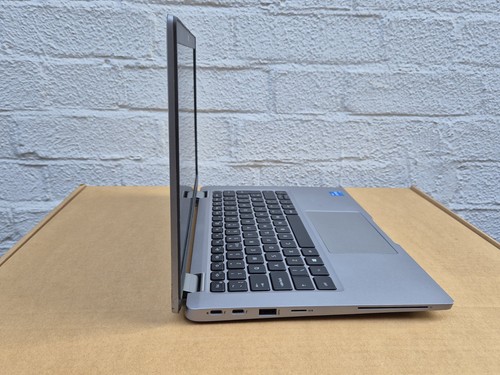 Dell Latitude 5320 13,3" Touchscreen Intel i5-1145G7 16GB RAM/256GB SSD 4G -2697 - Foto 4 di 13