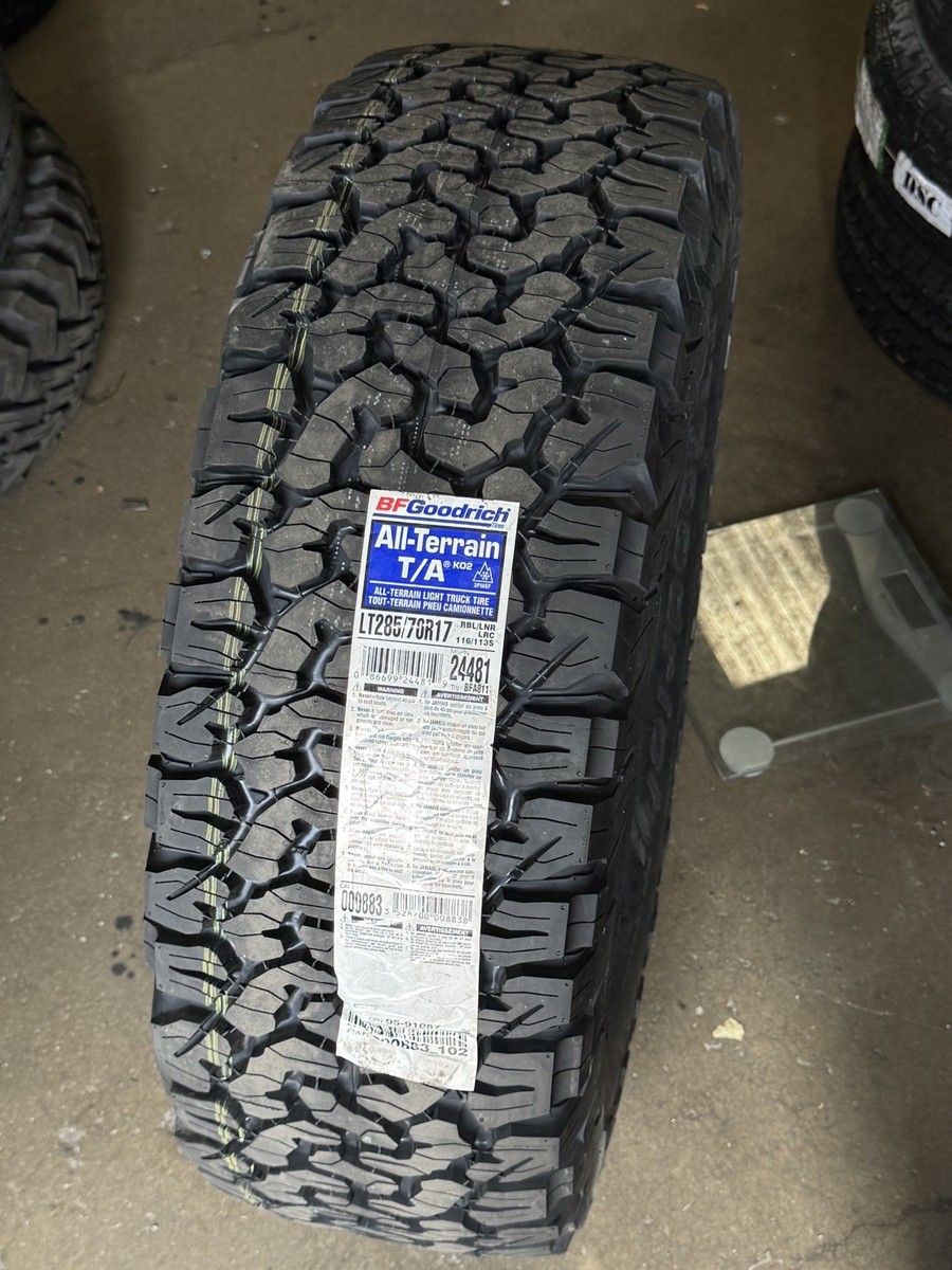 BFGoodrich All-Terrain T/A KO2 17インチ BF Goodrich All Terrain T/A KO2 285/70 R17 121 R 10-PR RWL