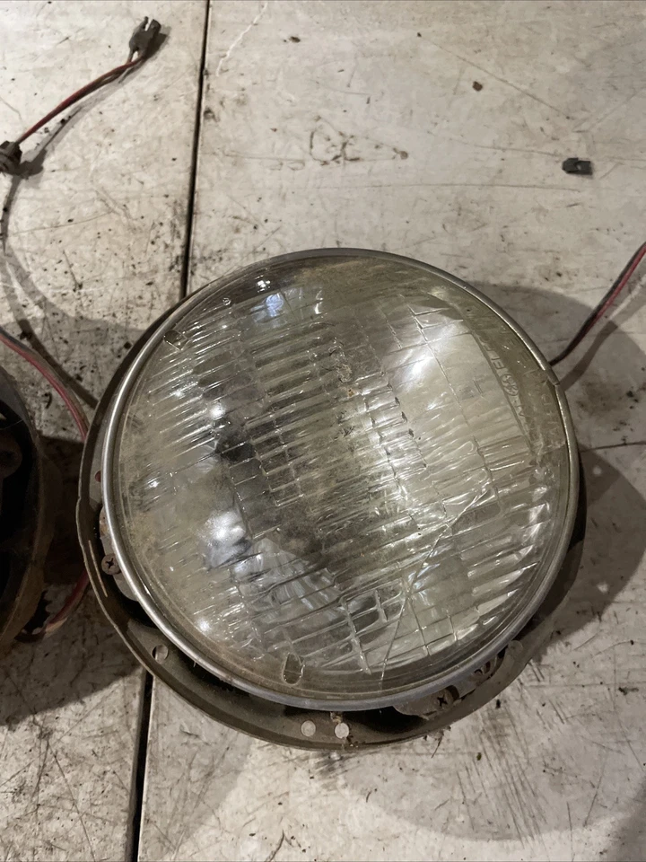 "Faro Studebaker Champ 1960-64 con carcasa OEM 7"" conjunto redondo" Foto 3 de 4