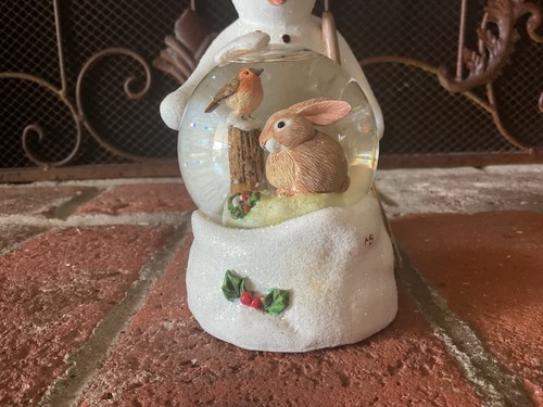 RARO! DE COLECCIÓN 2001 MARJOLEIN BASTIN SELLO MUÑECO DE NIEVE CONEJO PÁJARO INVIERNO GLOBO DE NIEVE - Imagen 5 de 11