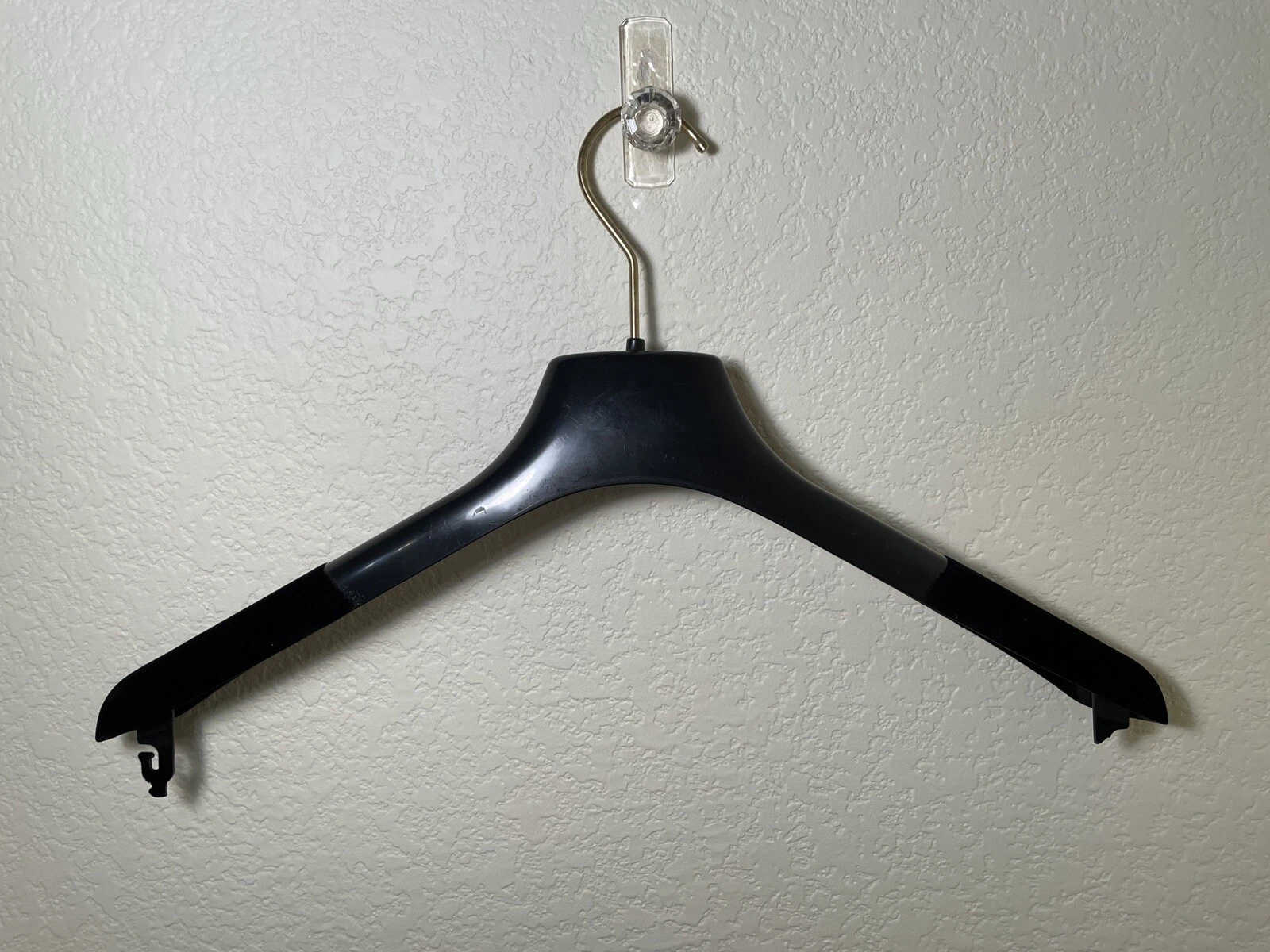 VERSACE Appendiabiti in plastica rivestiti in feltro di velluto