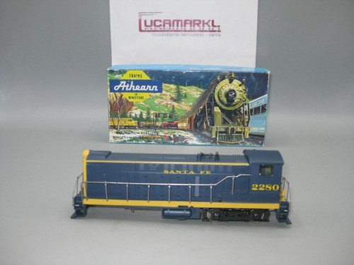Athearn HO 3701 Br S12 (2280) Santa Fe Diesellok, (teilweise montiert) #d628 - Picture 1 of 7