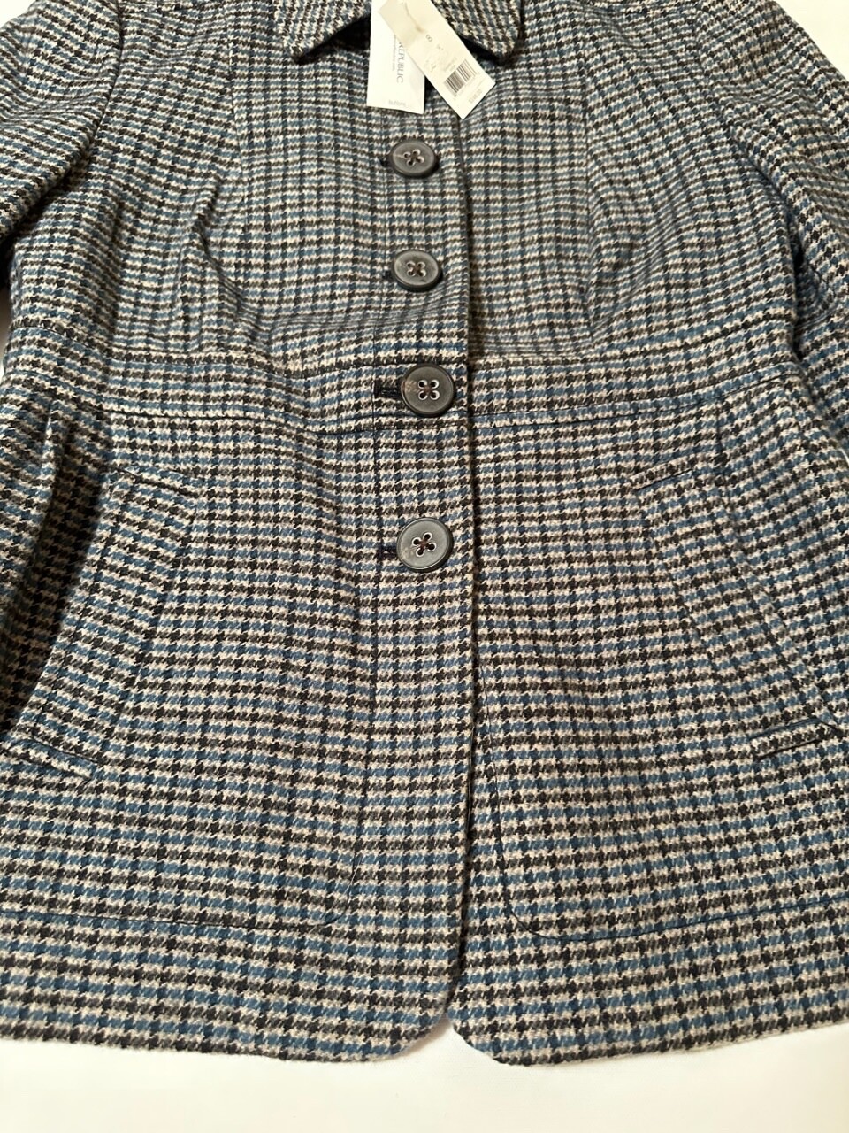 Picture 3 of 11